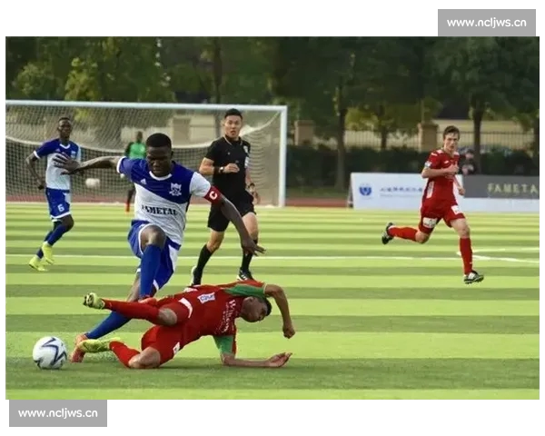 足球直播最新版全新上线精彩赛事直播带你领略不一样的足球魅力